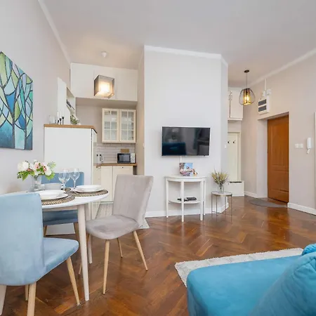 Charming With Air-conditioned Close To Kazimierz District By Renters * Krakkó